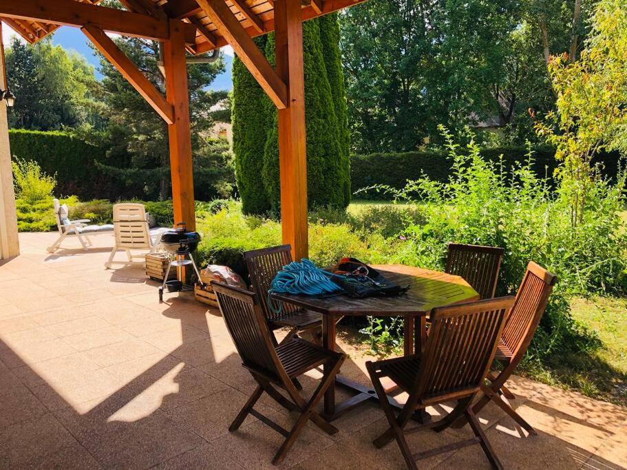La Chouliere, Superbe Lodge En Vallee Du Champsaur Chabottes Экстерьер фото